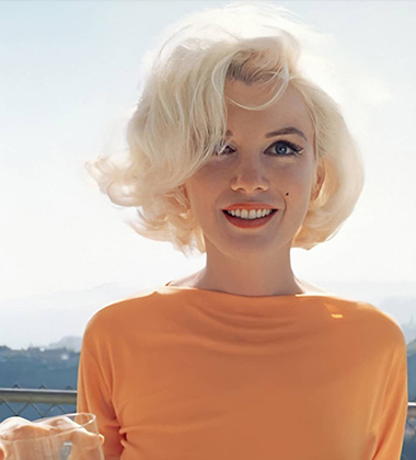 Marylin Monroe and her haircut