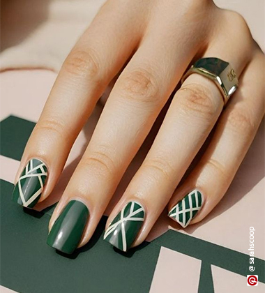 green nail art - Mesmerising Mosaic